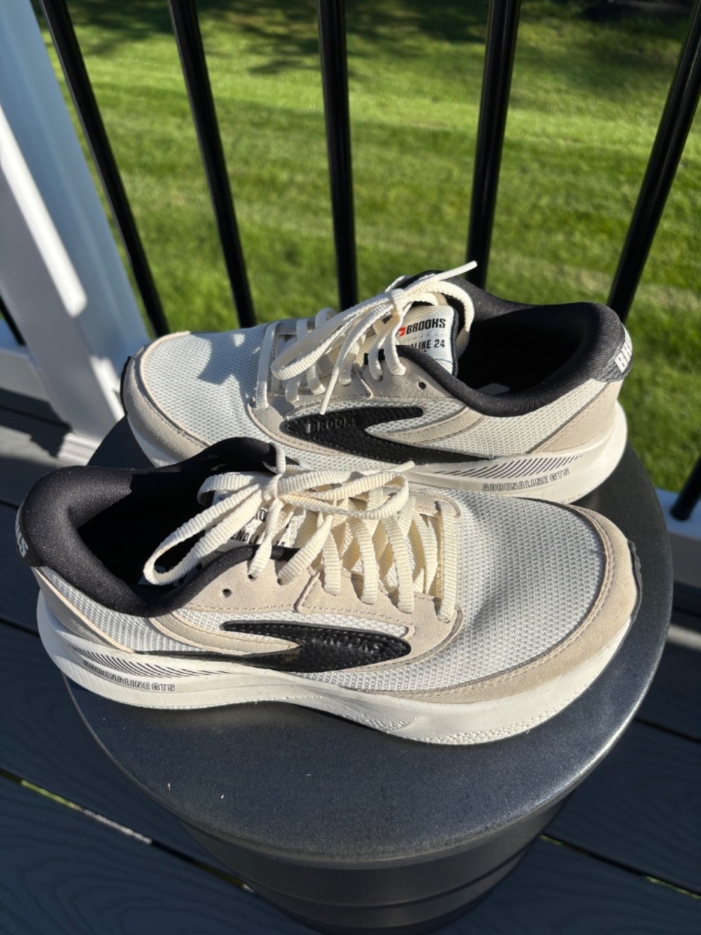 Adrenaline GTS 24 Coconut/SilverLining/Black size 7 - Picture 5 of 10